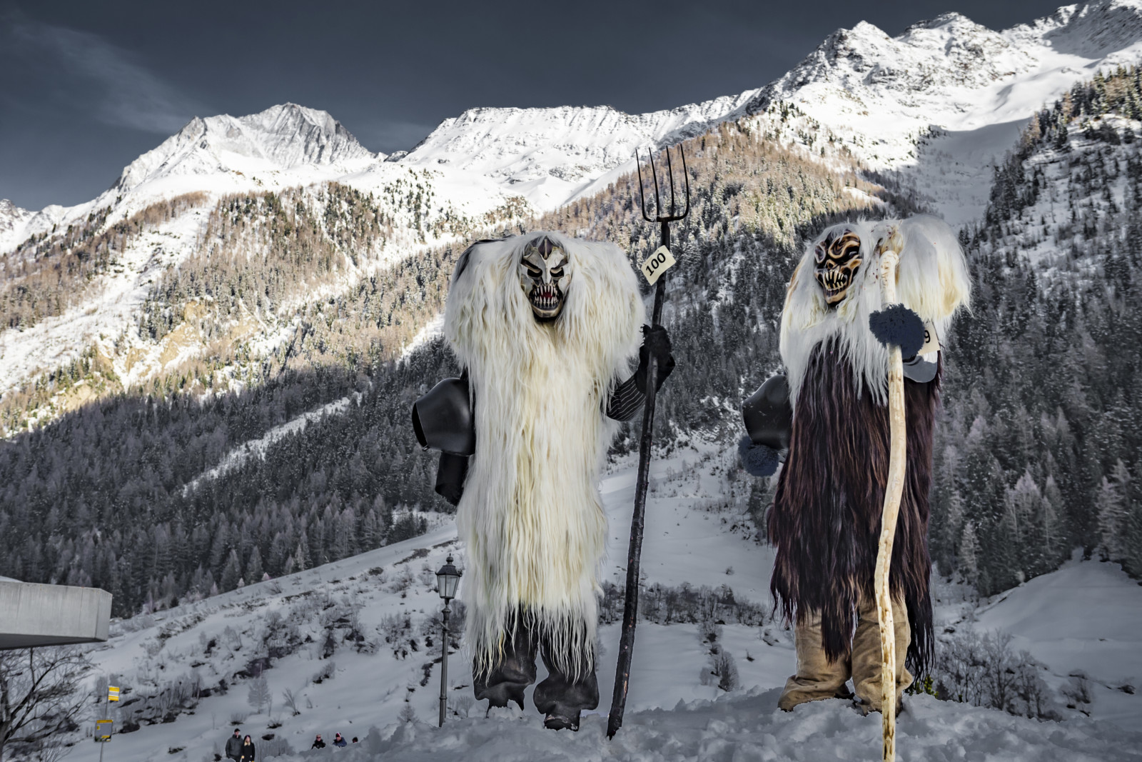 Loetschental Marketing CS Umzug19 5612